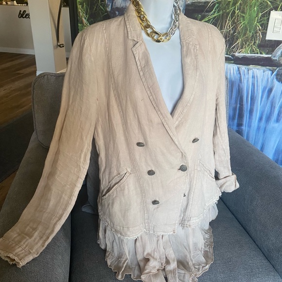 Free People Stunning Light Weight Double Breasted Jacket w/2 Front Pockets - Picture 10 of 16